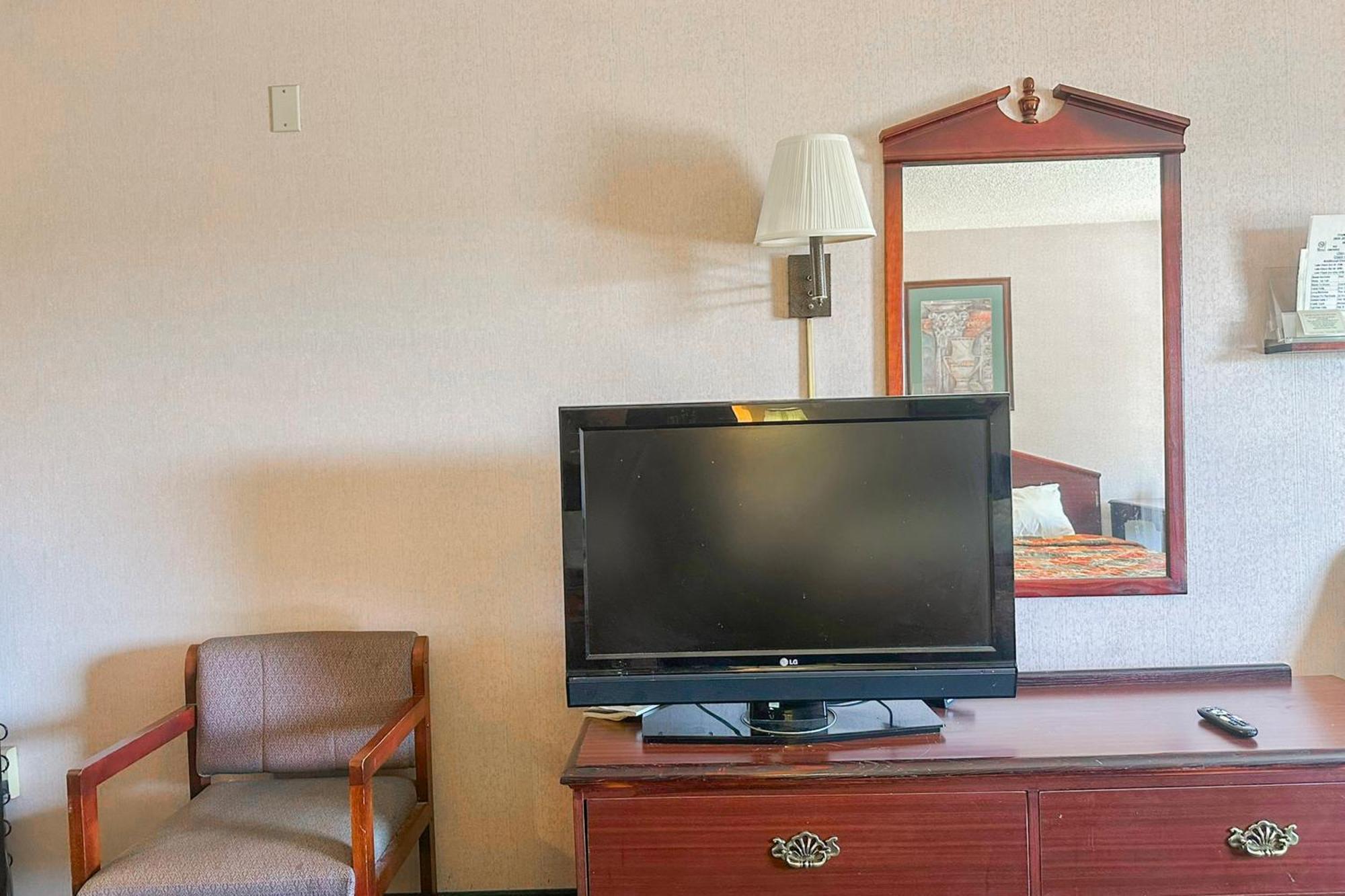 Oyo Hotel East Macon I-75 Εξωτερικό φωτογραφία
