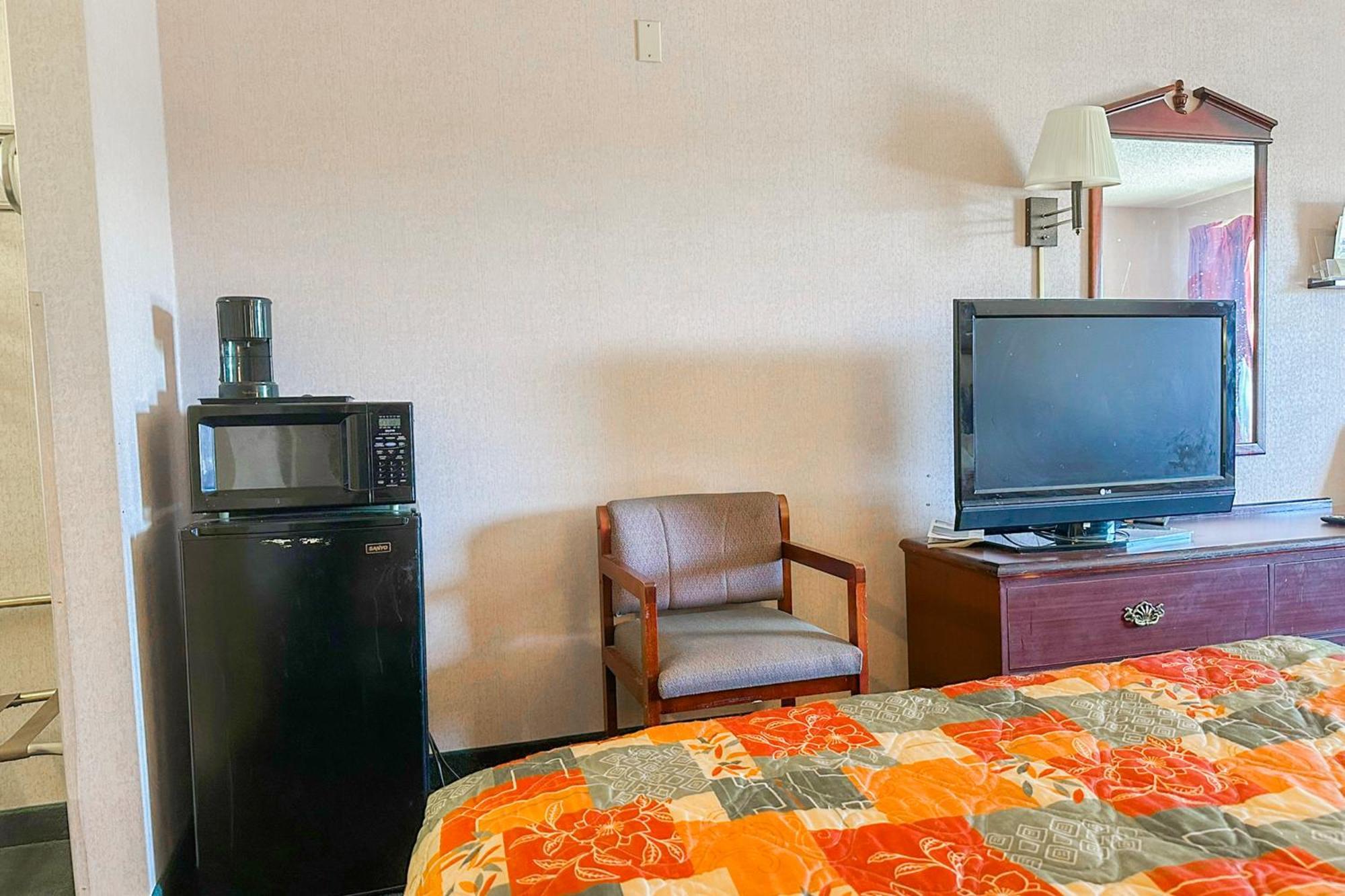 Oyo Hotel East Macon I-75 Εξωτερικό φωτογραφία