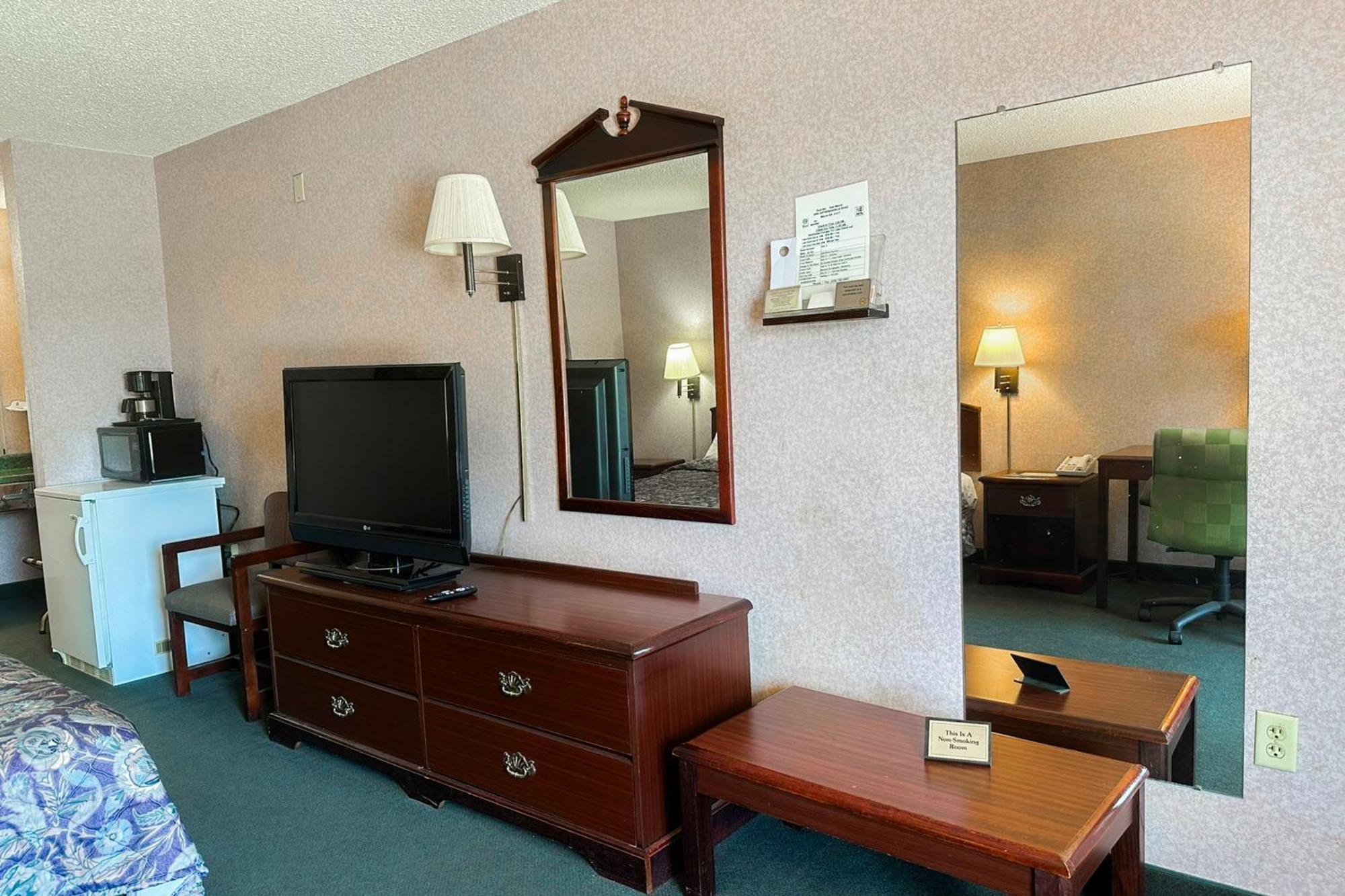 Oyo Hotel East Macon I-75 Εξωτερικό φωτογραφία