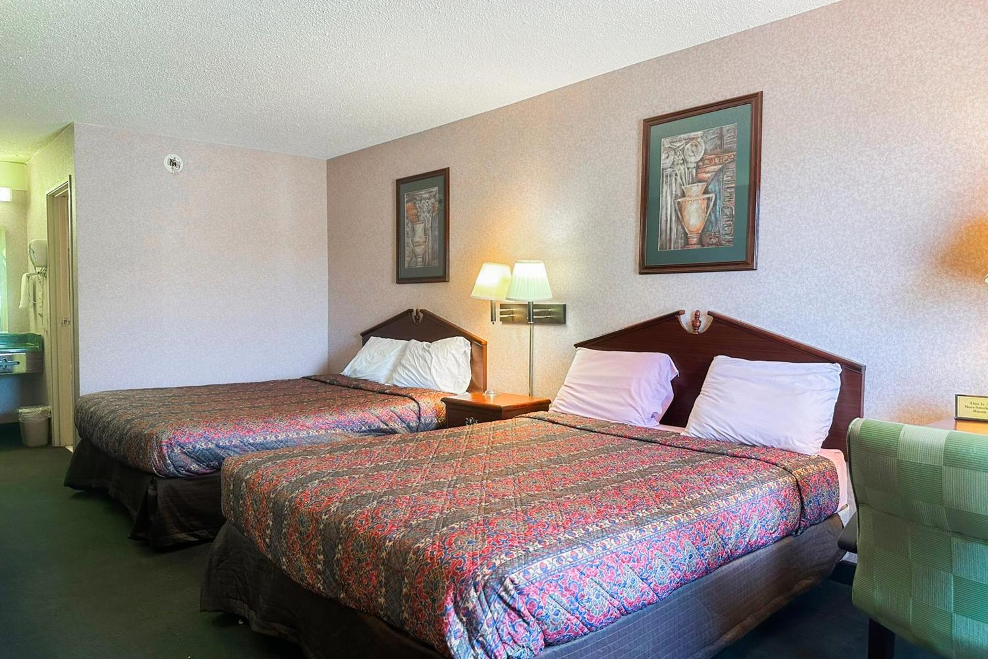 Oyo Hotel East Macon I-75 Εξωτερικό φωτογραφία