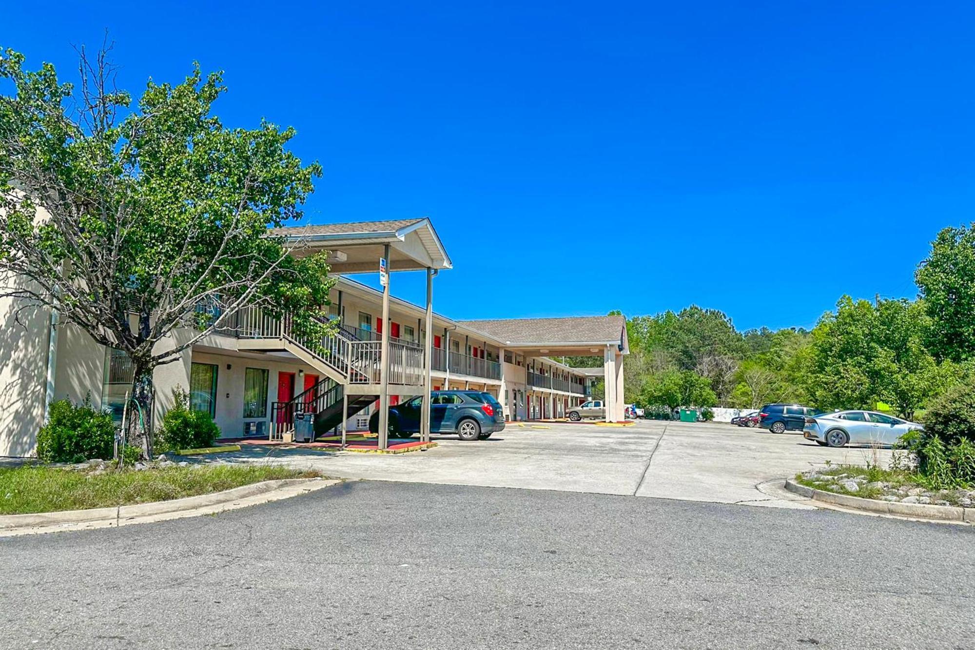 Oyo Hotel East Macon I-75 Εξωτερικό φωτογραφία